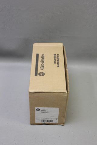 NEW ALLEN BRADLEY ENCLOSURE WITH HUB 800R-3HZ4R B