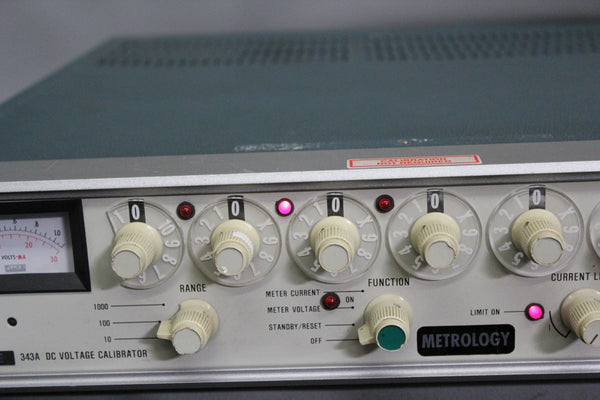 FLUKE 343A DC VOLTAGE CALIBRATOR