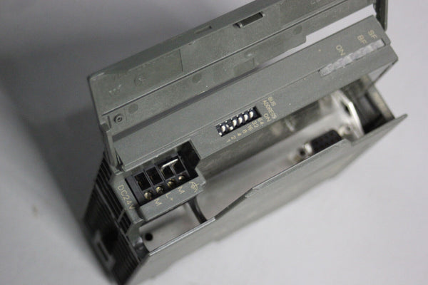 SIEMENS SIMATIC S7 ET 200M PLC MODULE 6ES7 153-1AA03-0XB0
