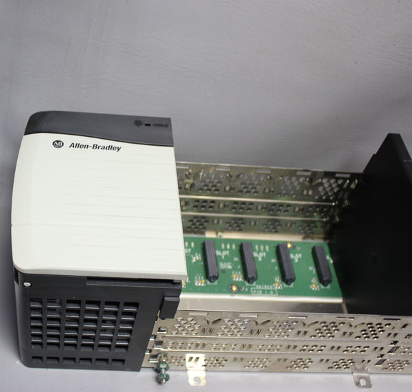 ALLEN BRADLEY CONTROLLOGIX 17 SLOT PLC CHASSIS W/ POWER SUPPLY 1756-A17/B PA75/A