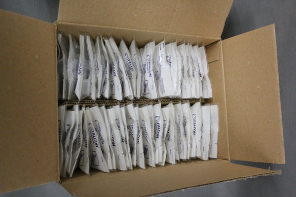 NEW BOX OF 46 FALCON/CORNING 70um NYLON CELL STRAINER 352350