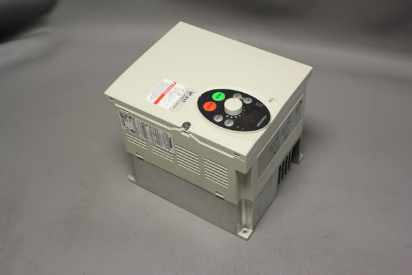 TOSHIBA 3HP TRANSISTOR INVERTER  VFS11-4022PL-WP