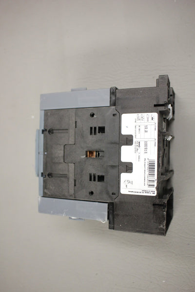 SIEMENS SIRIUS CONTACTOR LEN00E003***C