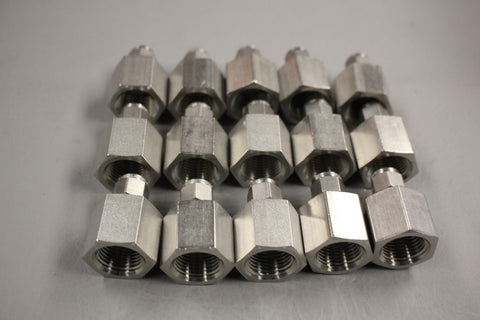 NEW SWAGELOK FITTING LOT OF 15 SS-400-7-8