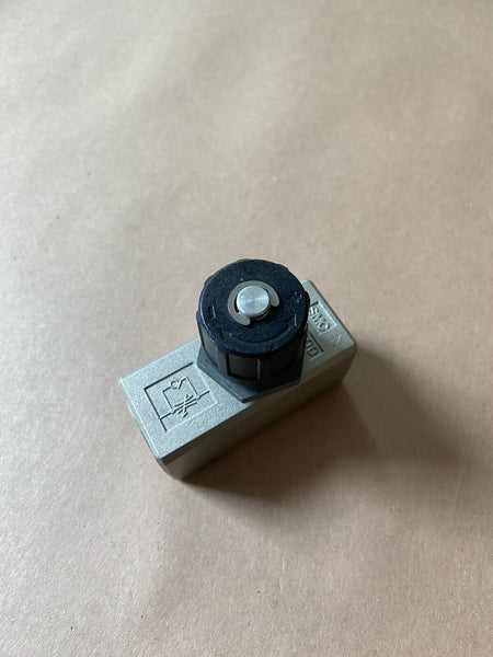 LOT OF 4 NEW SMC AS4000 PNEUMATIC FLOW CONTROL VALVE 3/8"