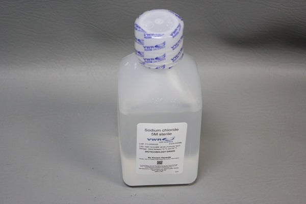 NEW 500mL BOTTLE OF VWR BIOTECHNOLOGY GRADE SODIUM CHLORIDE 5M STERILE E529-500