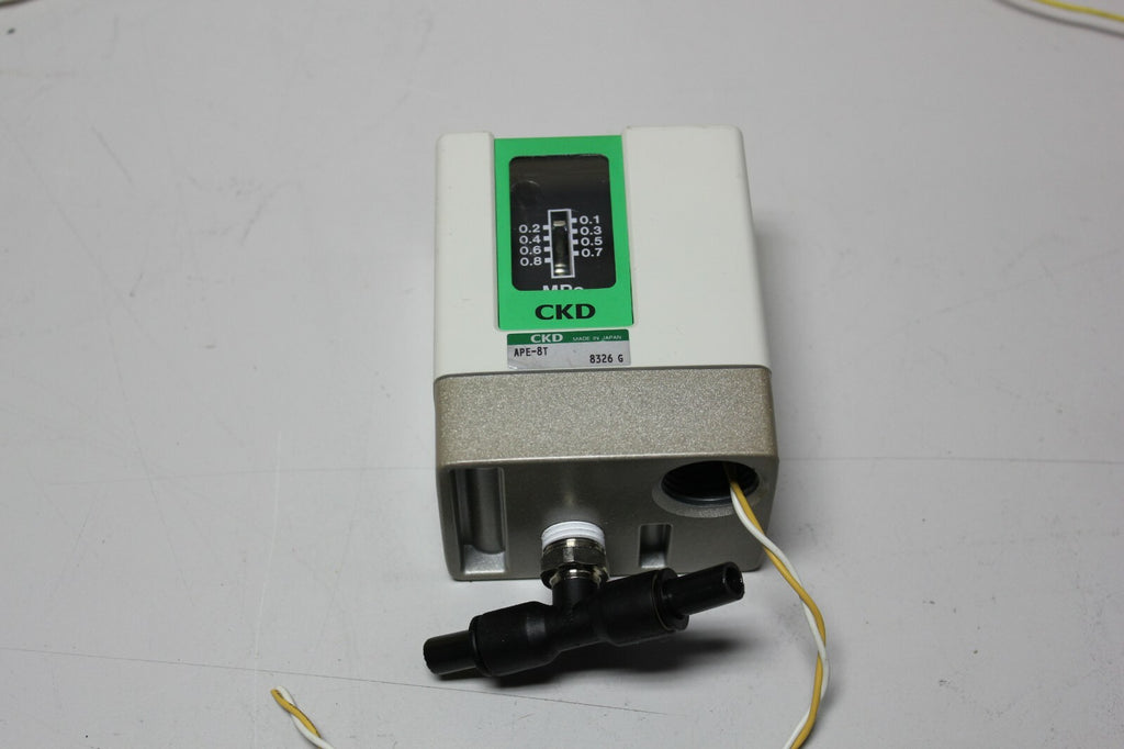 CKD APE-8T Pressure Switch Used 