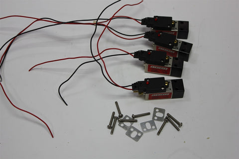 LOT OF 4 DYNAMCO 24VDC SOLENOID VALVES D1X346