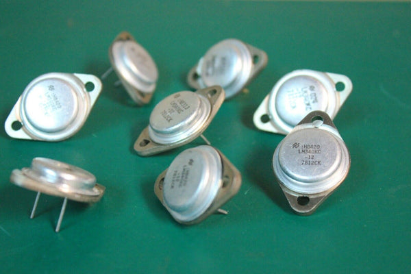 LOT OF 8 NATIONAL LM340KC-12 Voltage Regulator