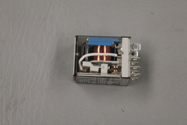 ALLEN BRADLEY CONTROL RELAY 700-HF32724 SER C