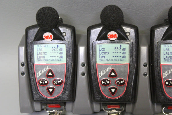 5 3M Quest Technologies The EDGE eg5 Noise Dosimeters + Calibrator QC-10 + Dock