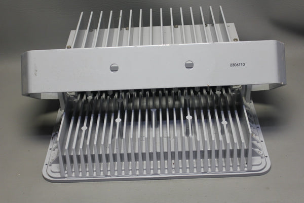 UNUSED EATON LUMINAIRE FITTING FOR HAZARDOUS LOCATIONS FMV11LCY/UNV1 76