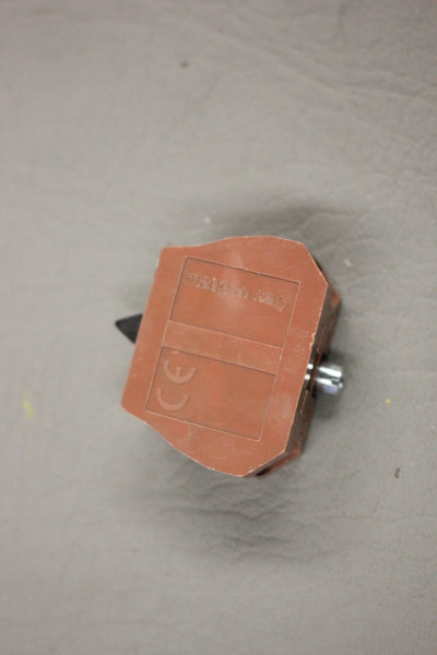 AUTOMATION DIRECT PUSHBUTTON CONTACT BLOCK A300 Q300