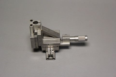 NEWPORT XZ LINEAR STAGE SERIES 461