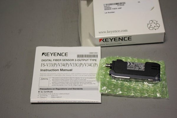 NEW KEYENCE DIGITAL FIBER SENSOR  FS-V33CP
