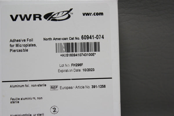 NEW BOX OF 100 VWR PIERCEABLE ADHESIVE FOIL SHEETS FOR MICROPLATES 60941-074 EXP