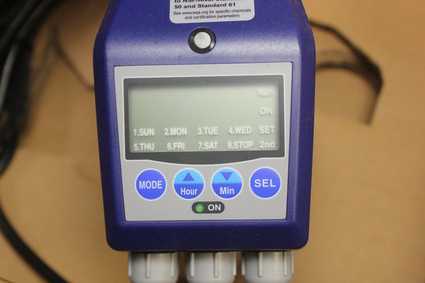 NEW WALCHEM IWAKI METERING PUMP   EZB11T1-VC