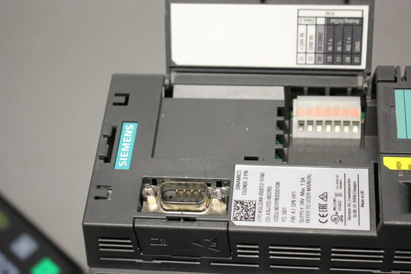 SIEMENS SINAMICS POWER MODULE WITH CONTROL UNIT AND KEYPAD 6SL3210-1PB21-8UL0