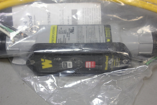 NEW WOODHEAD SAFE-T-CHEK GFCI  20051-0M