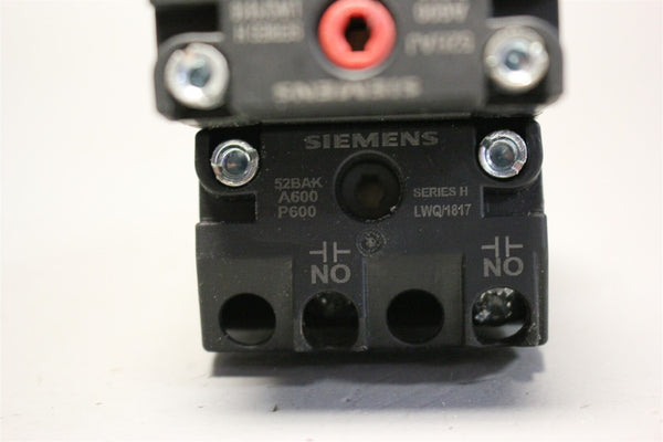 SIEMENS HEAVY-DUTY 3-POSITION SELECTOR SWITCH 52SA2BAB W/52BAJ, 52BAK