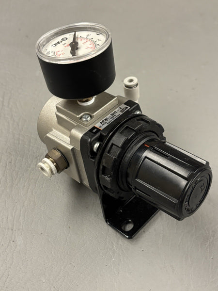 SMC AR30-N02-Z Regulator Modulator