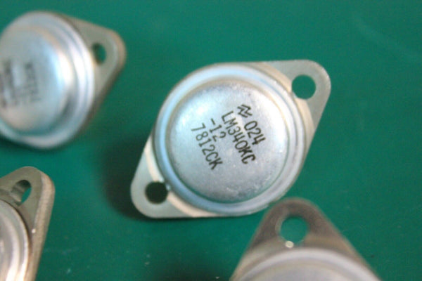 LOT OF 8 NATIONAL LM340KC-12 Voltage Regulator