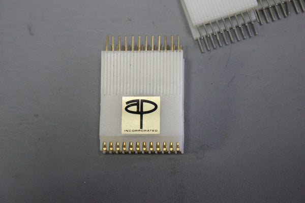 LOT OF 5 AP INC. INTEGRATED CIRCUIT TEST CLIPS TC-14 LTC-16 LTC-20 LTC-24/3