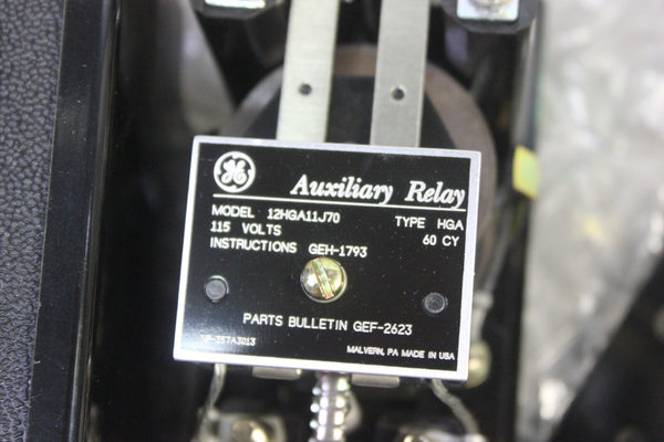 NEW GE AUXILIARY RELAY 12HGA11J70