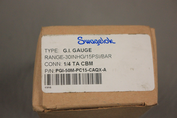 NEW SWAGELOK G.I. GAUGE PGI-50M-PC15-CAQX-A