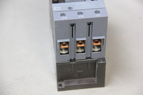 UNUSED SIEMENS MAGNETIC CONTACTOR 3RT2046-1AK60