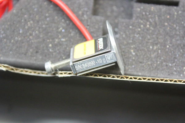 FUTEK MINIATURE S-BEAM LOAD CELL WITH CONNECTOR & BOX LSB200 10G