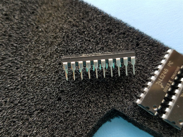 LOT OF 4 FAIRCHILD 74LS245PC 74LS245 PC