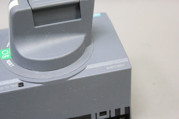 UNUSED SIEMENS  CIRCUIT BREAKER ROTARY OPERATOR P/N: 3VA9277-0EK11