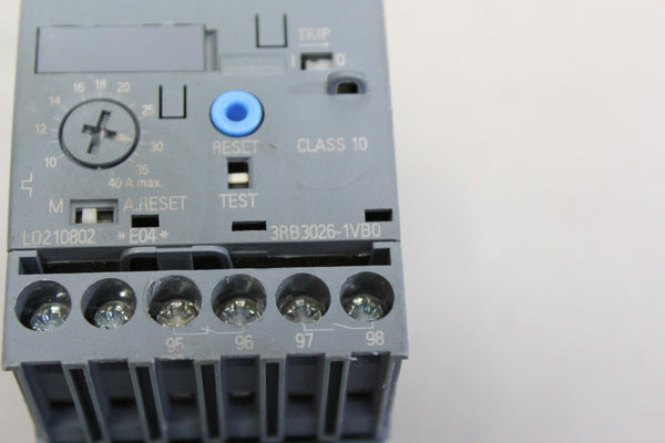 UNUSED SIEMENS SIRIUS OVERLOAD RELAY 3RB3026-1VB0