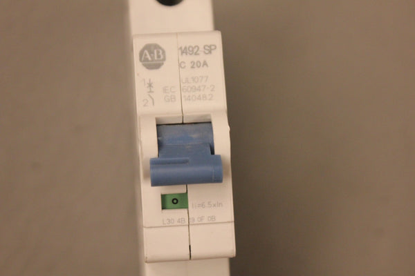 ALLEN BRADLEY 1492-SPM1C200 SER D  BREAKER MODULE