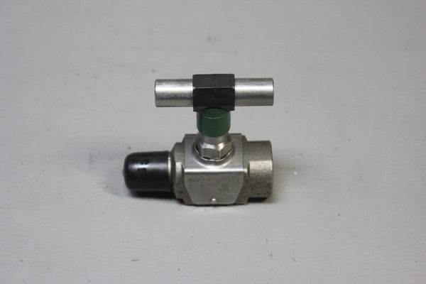 NEW BALON 1/2" 6000# W.P. STAINLESS STEEL NEEDLE VALVE N465-MF
