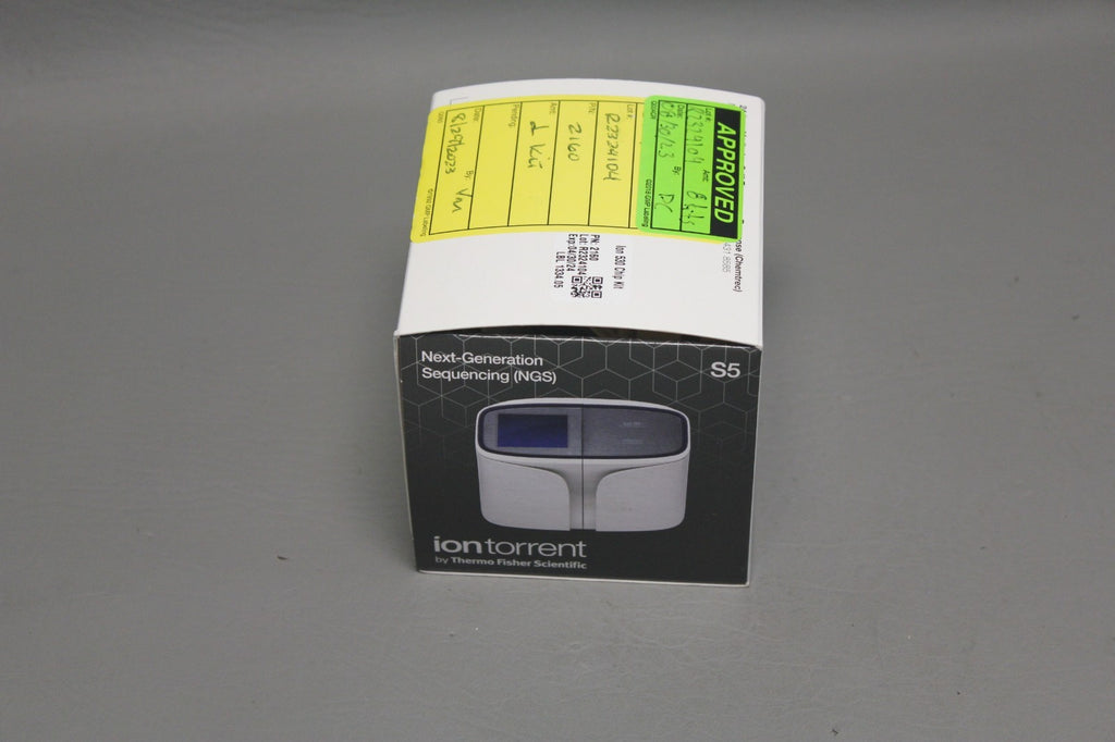 NEW THERMO FISHER ION TORRENT ION 530 CHIP KIT, 4 PACK