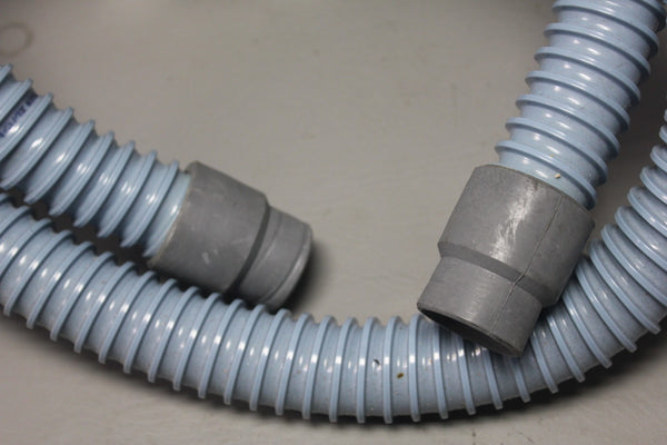 UNUSED SMC AIR OPERATED VALVE WITH HOSES VPA3165V-10