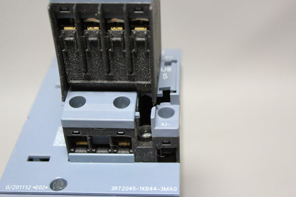 SIEMENS 3RT2045-1KB44-3MA0 POWER CONTACTOR