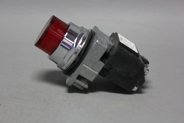 SIEMENS RED LED PILOT INDICATOR LIGHT 52PL4E2XB W/TRANSFORMER 52AAFE2B