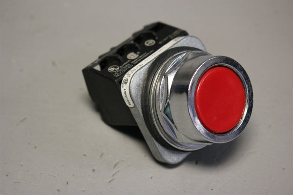 SIEMENS RED PUSH-BUTTON SWITCH 52PA8A2 W/52BAJ