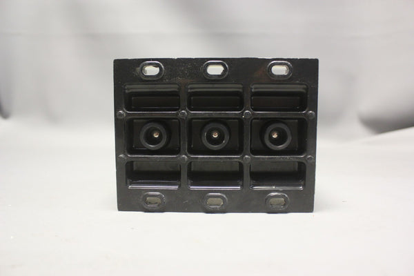 Buss 16321-3 Distribution Box 175A - 600V