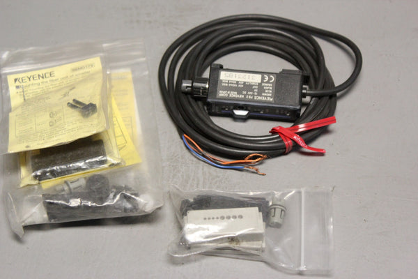 UNUSED KEYENCE FIBER AMPLIFIER  FS2-65P