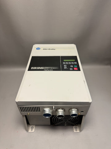 ALLEN BRADLEY 1336 PLUS II 25HP DRIVE 1336F-B025-AA-EN-HAS2-L6 SERIES A
