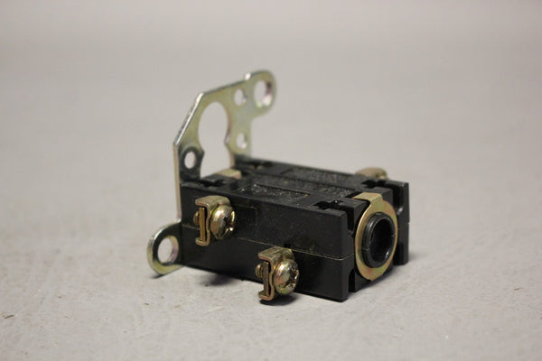 NEW GE CONTACT BLOCK CR2940U202