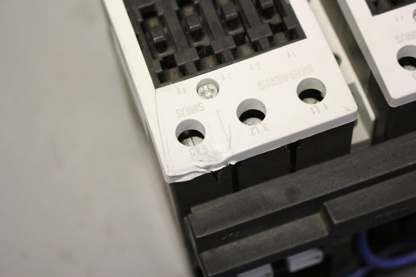 SIEMENS REVERSING CONTACTOR  3RA13358XB301BB4