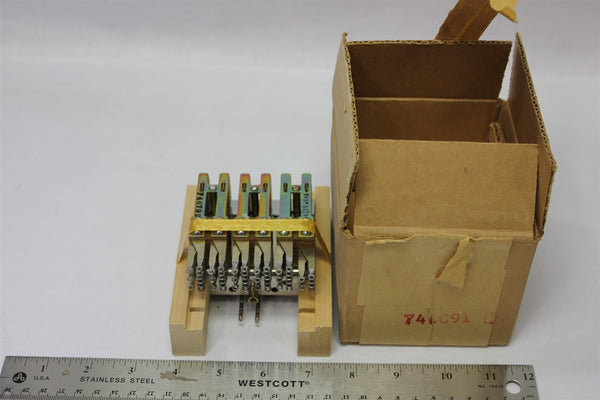 UNUSED VINTAGE STROMBERG CARLSON ELECTRONIC SWITCH 744091