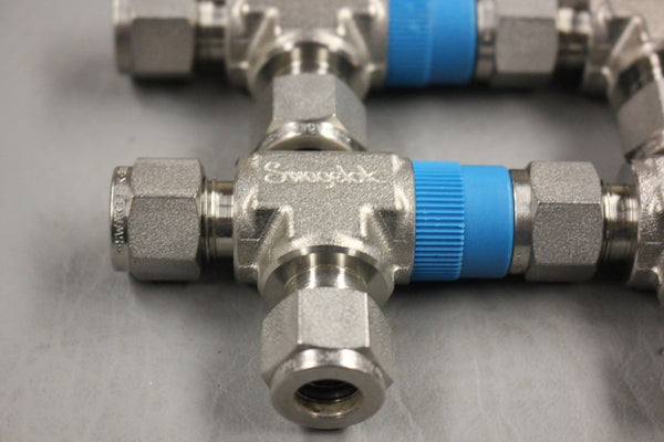 NEW SWAGELOK FITTING LOT OF 6 SS-600-3