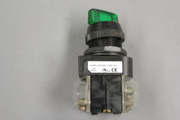 ALLEN BRADLEY SELECTOR SWITCH GREEN 800H-24JR-GH2KB7AXF
