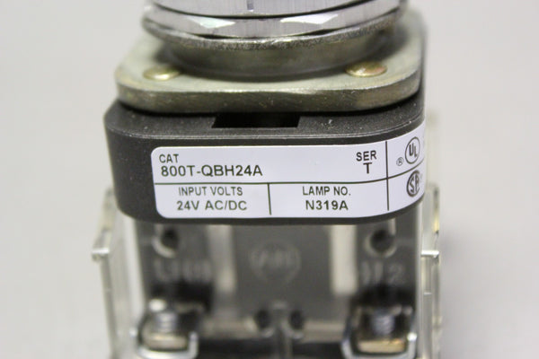 UNUSED ALLEN-BRADLEY ILLUMINATED GREEN PUSH BUTTON 800T-QBH24A